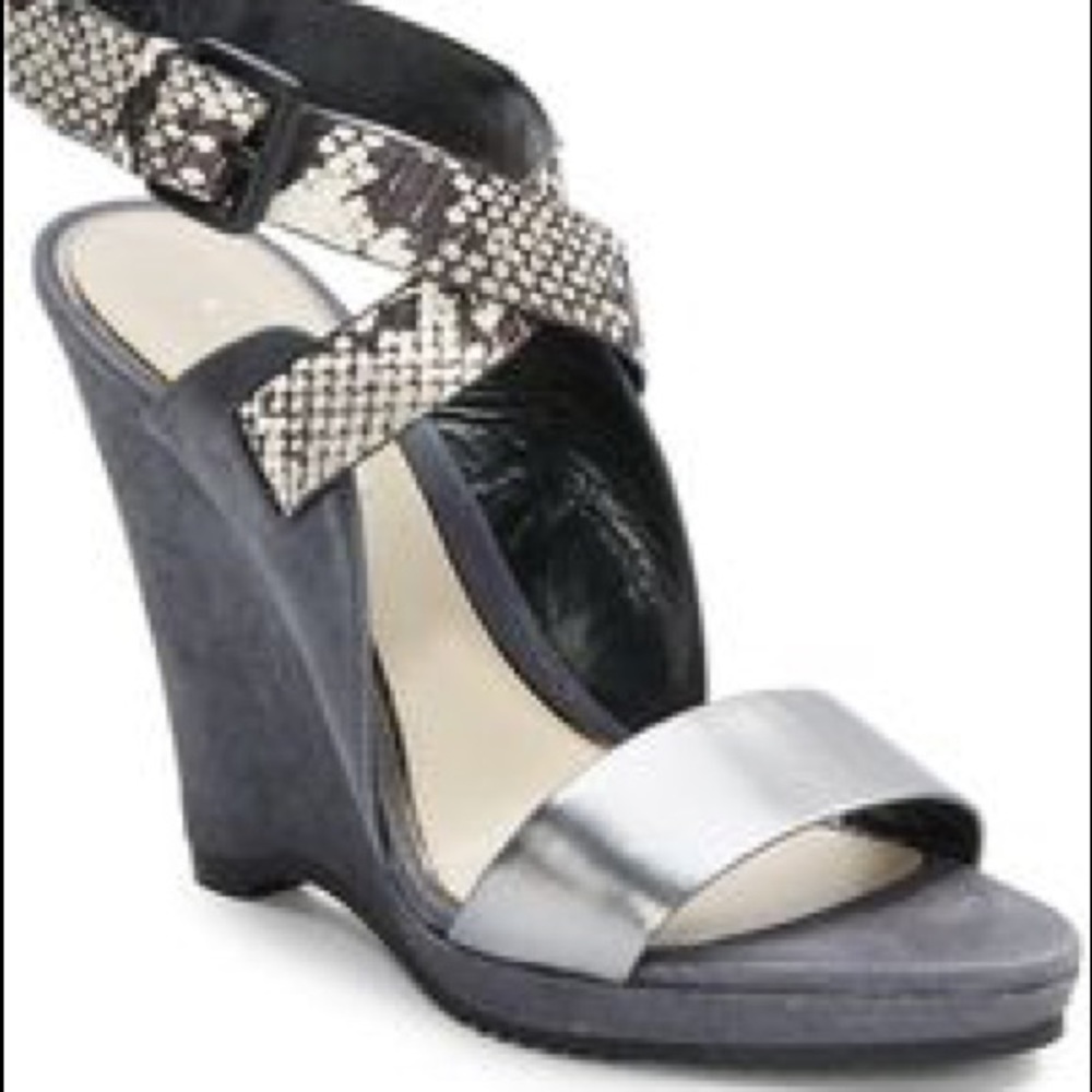 ELIE TAHARI WESTON SANDAL